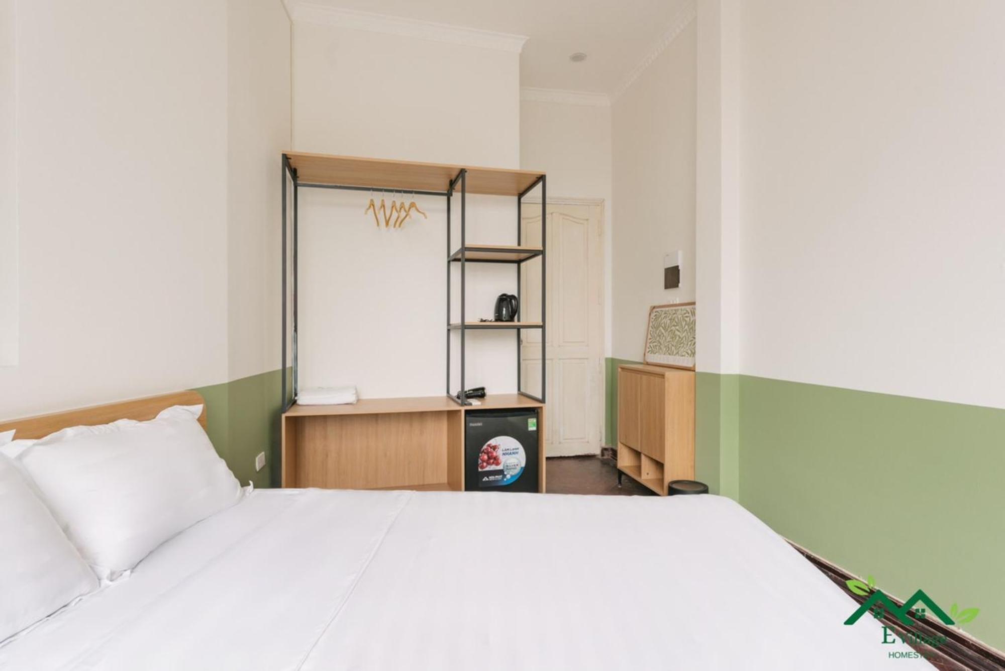 E Village Hotel Hanoi Bagian luar foto
