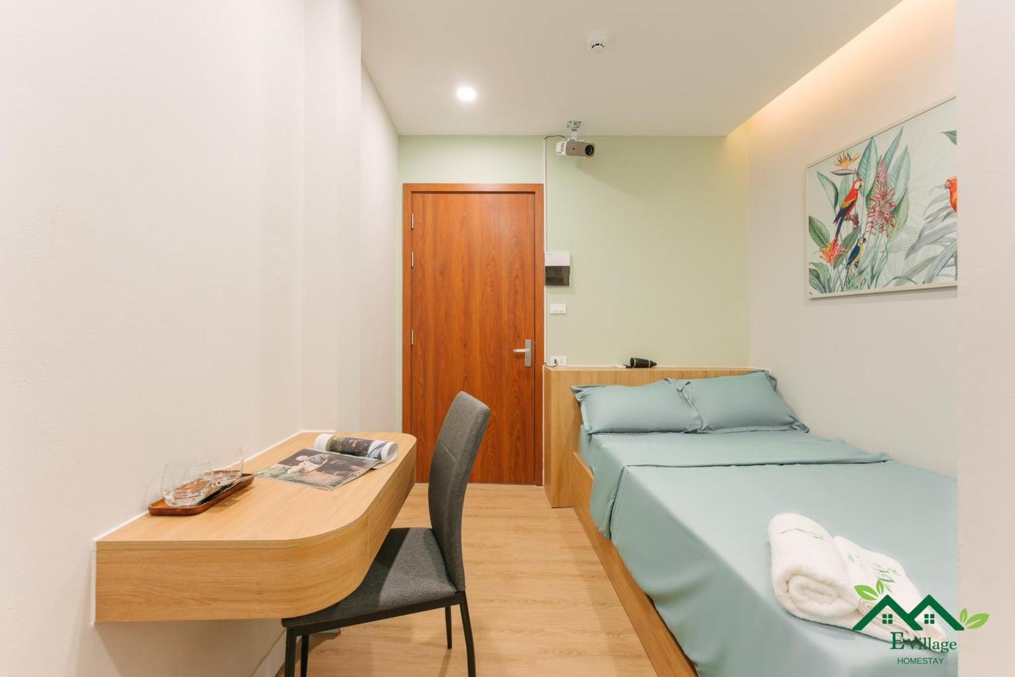 E Village Hotel Hanoi Bagian luar foto